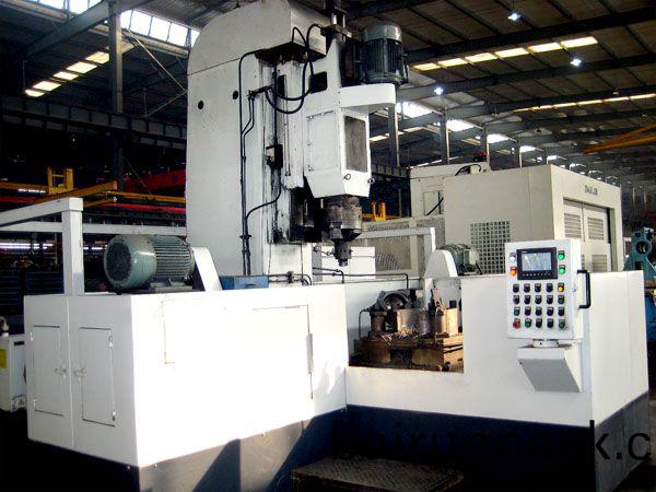 減(jian)殼(ke)三(san)麵鏜車(che)機(ji)牀(chuang)